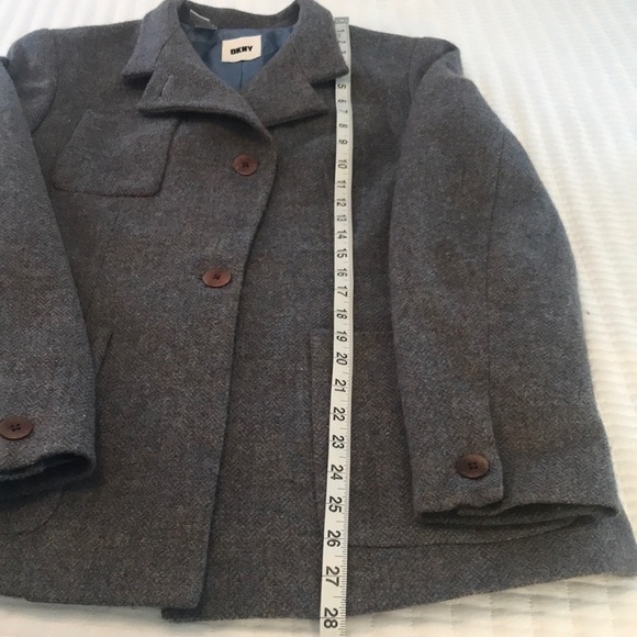 DKNY 100% Wool Blazer Size 12 - Picture 13 of 14